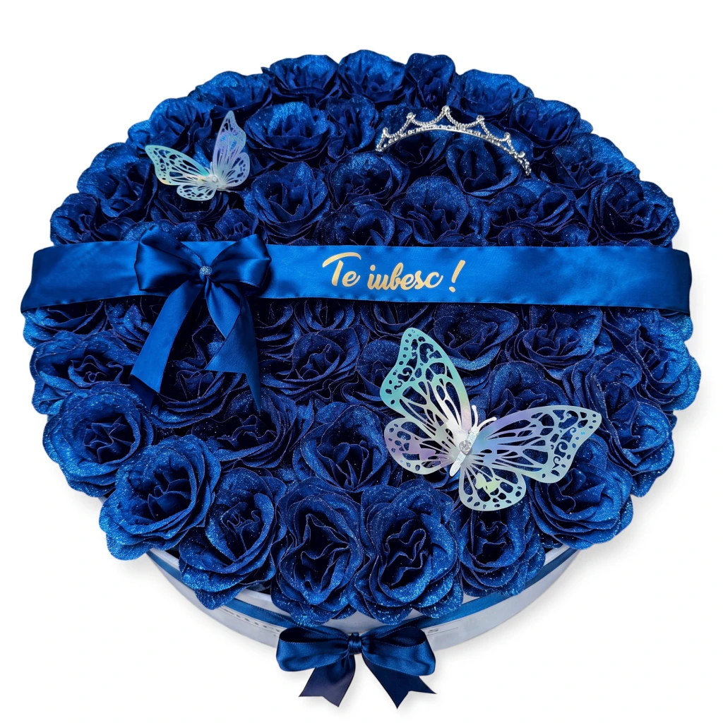 Aranjament floral 51 trandafiri albastrii inchis cu sclipici