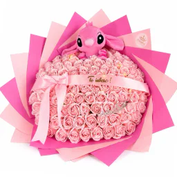 Buchet 101 Trandafiri cu stitch Roz Deschis personalizat cu mesaj si coronita