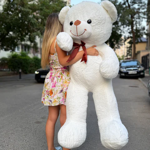 Urs gigant de plus Alb 135cm